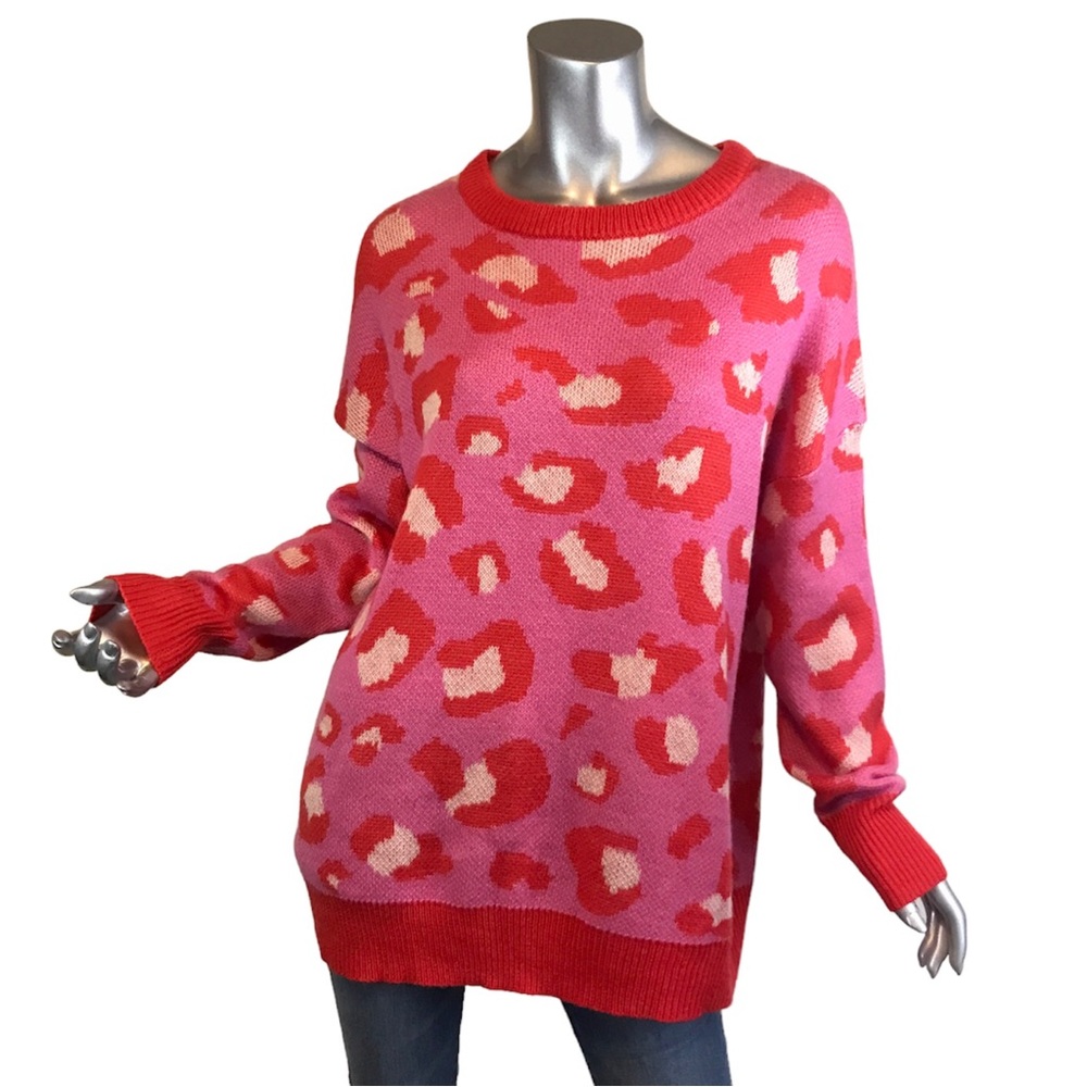 Free As A Bird Women’s Small Sweater Oversized Crew Neck Leopard Print